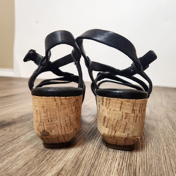 Eileen Fisher Strappy Black Cork Wedges in Size 5 - Picture 7 of 12